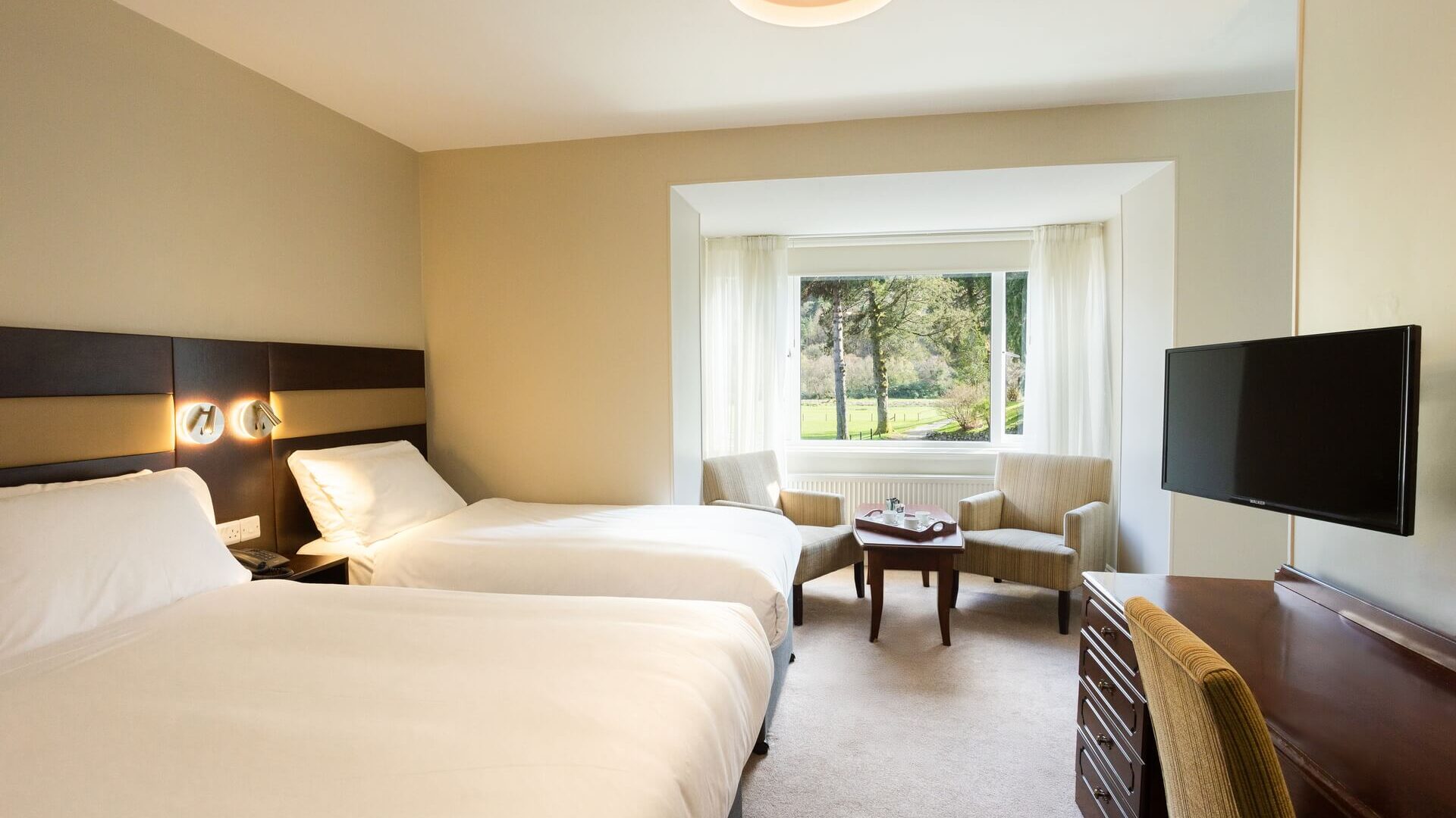 Dinner Bed And Breakfast Glendalough Hotel Wicklow