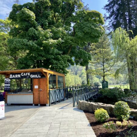 Barn Cafe & Grill at the Riverside